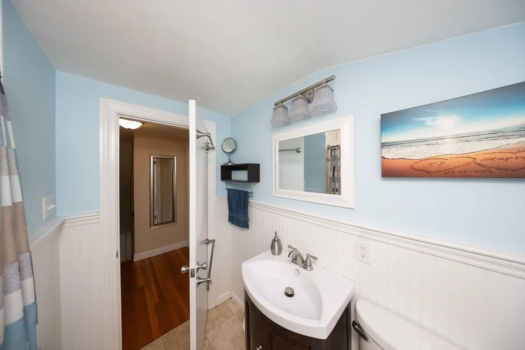 Photo of 37 Maple St