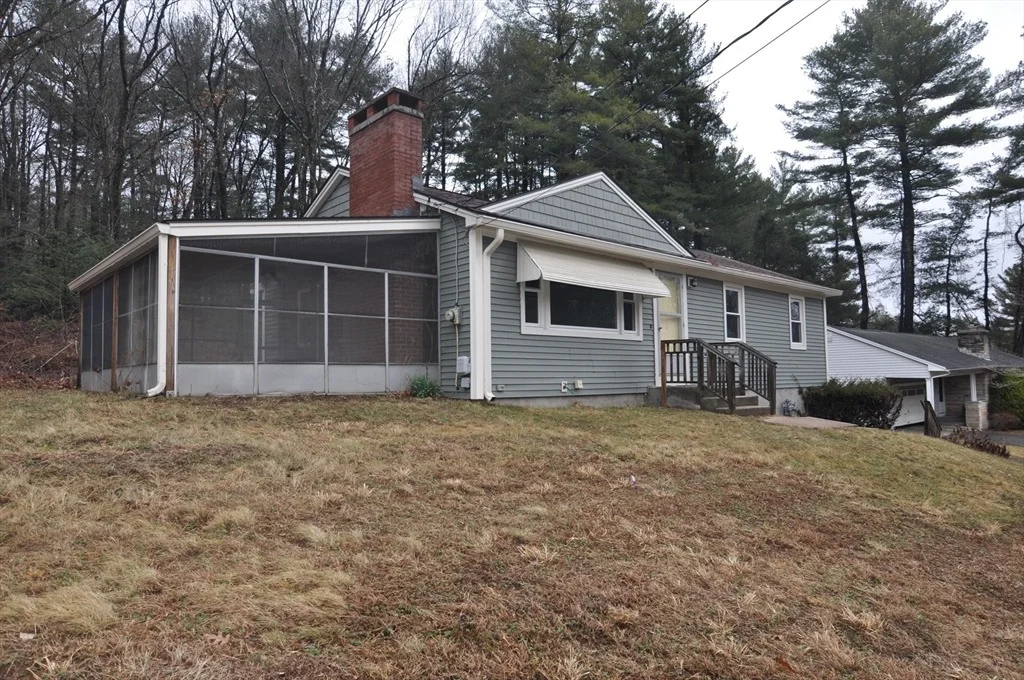 Photo of 149 Shaker Rd