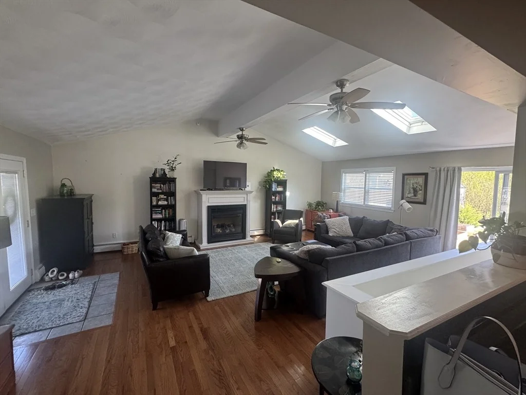 Photo of 48 Fatima Dr