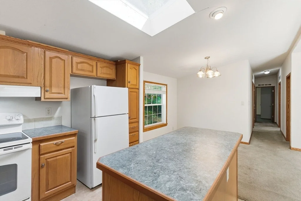 Photo of 15 Colonial Lane