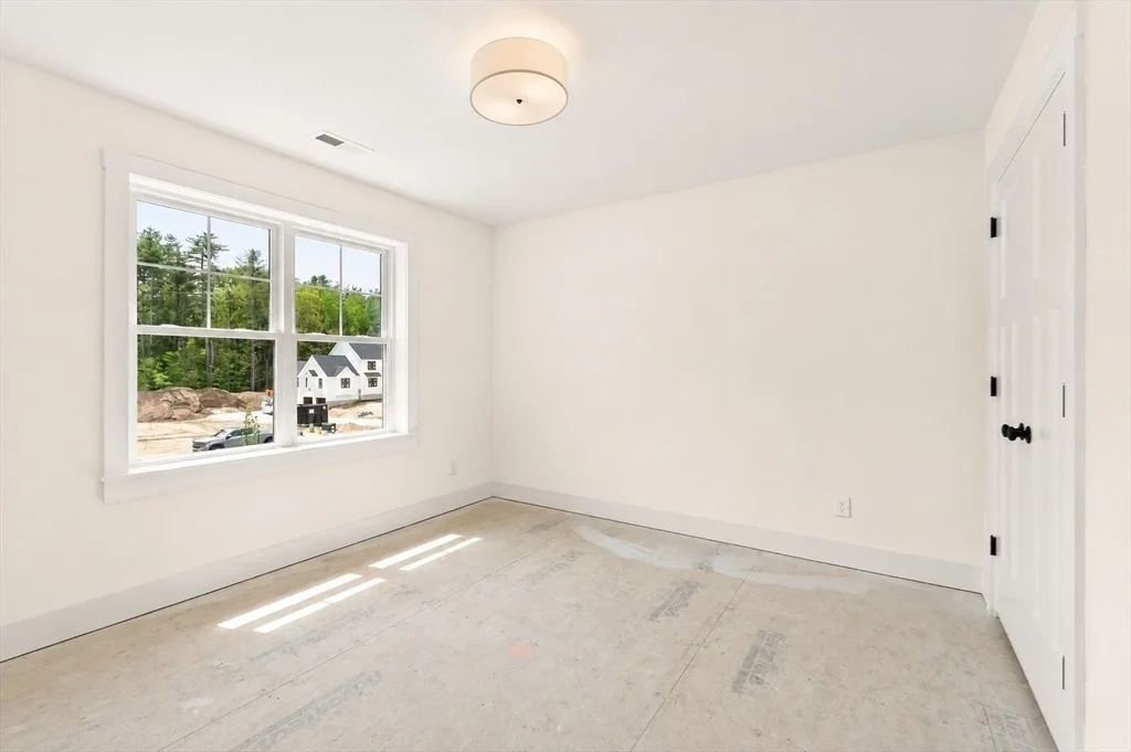 Photo of 15 Unkety Brook Way