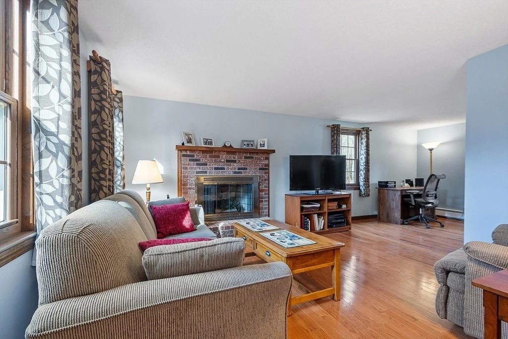 Photo of 14 Countryside Rd