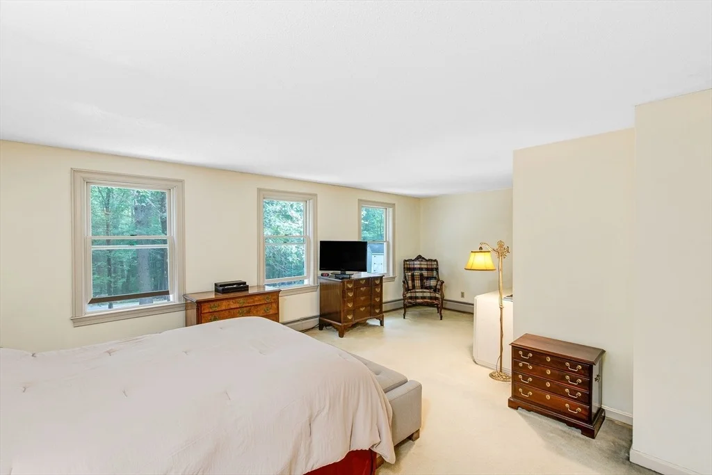 Photo of 156 Newbury Rd