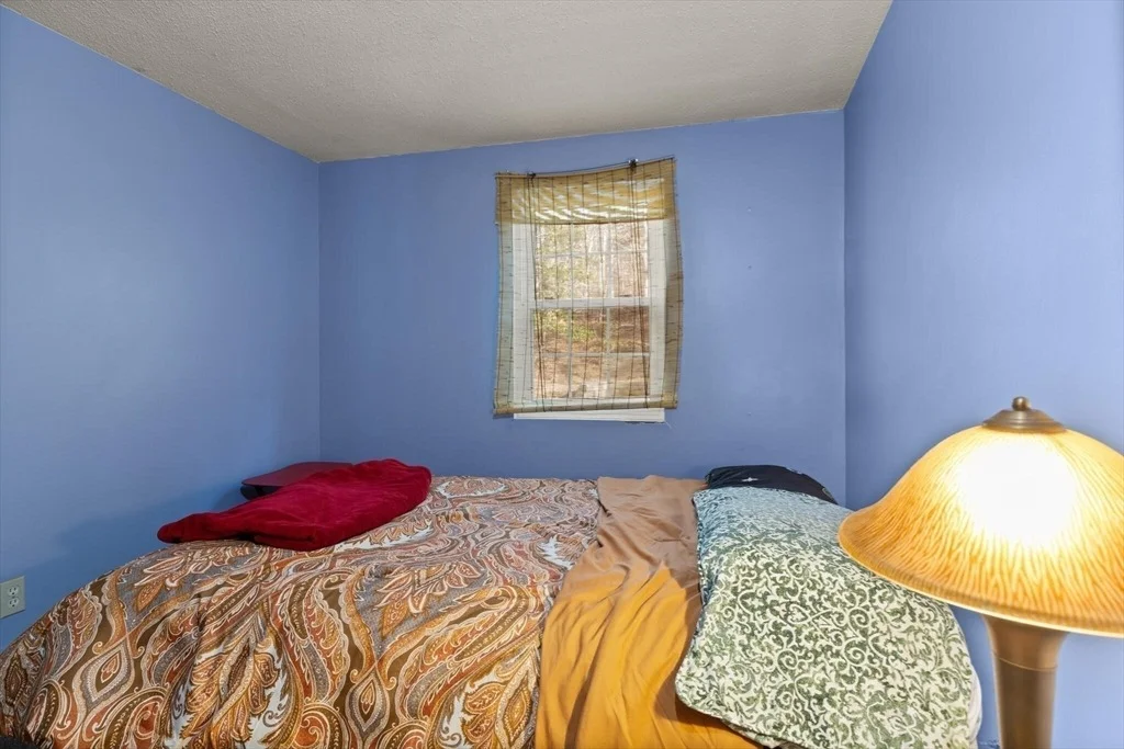 Photo of 73 Deerfield Rd