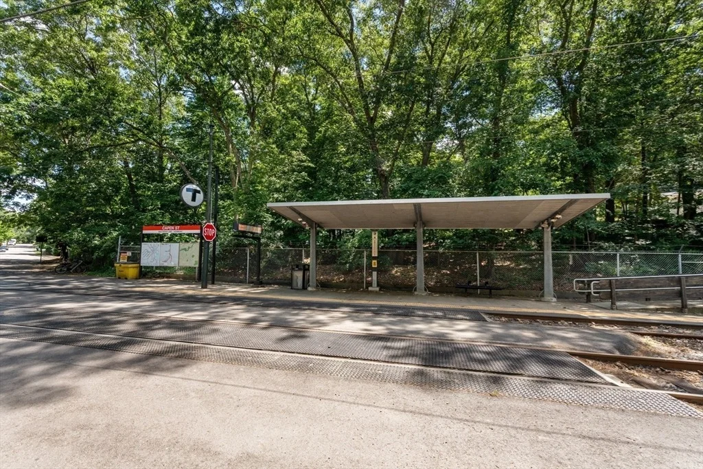 Photo of 71 Capen St