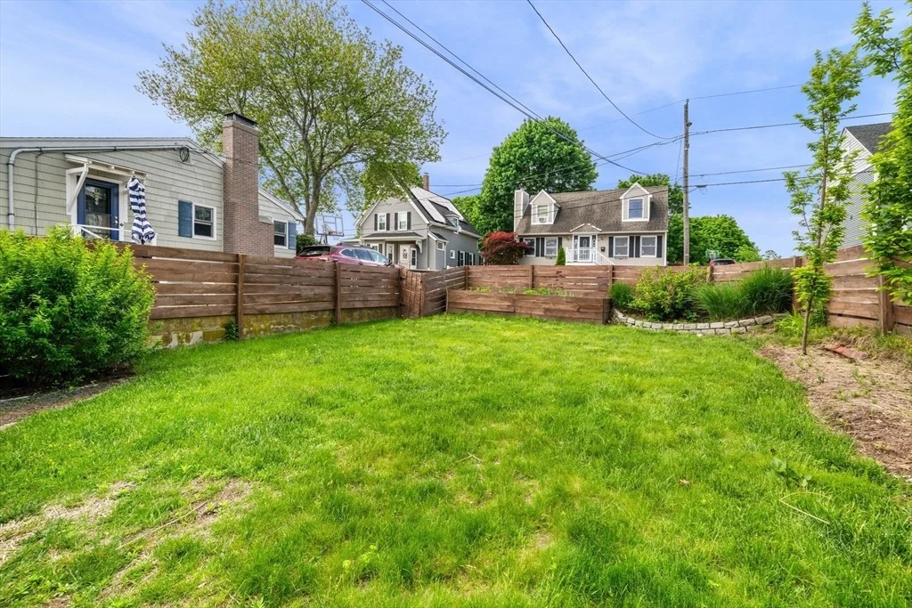 Photo of 8 Baker Ave