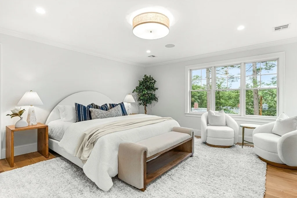 Photo of 129 Lawton Road