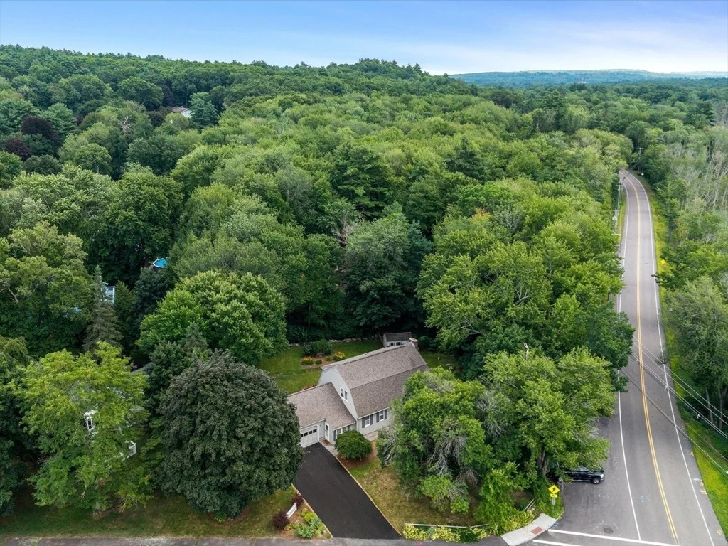 Photo of 1 Longmeadow Road
