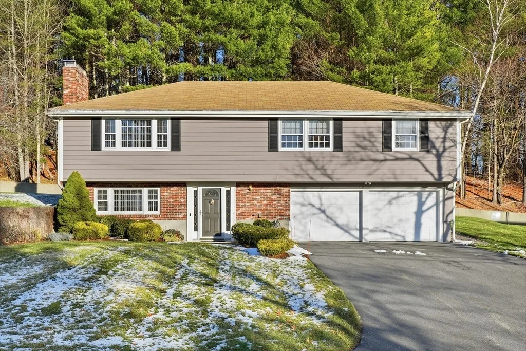 Photo of 55 Ledgewood Road