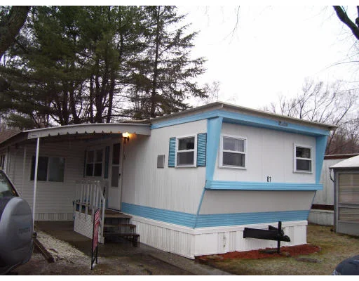 Photo of Unit 81 at 557-81 Southwest Cutoff