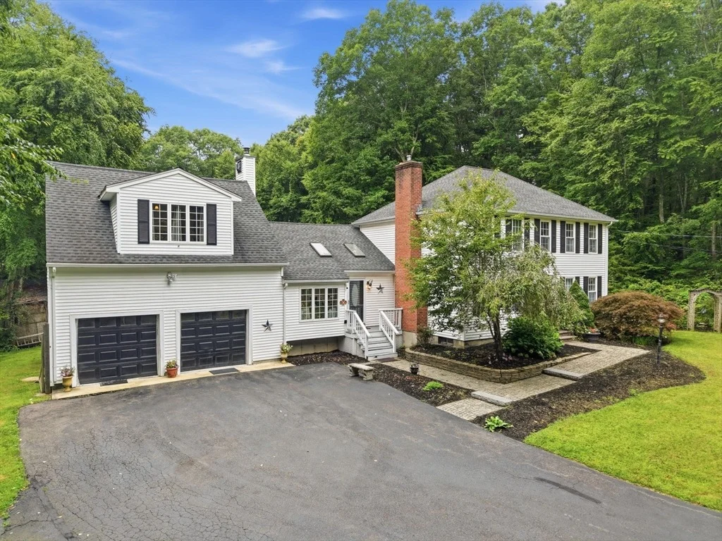 Photo of 359 Se Main St