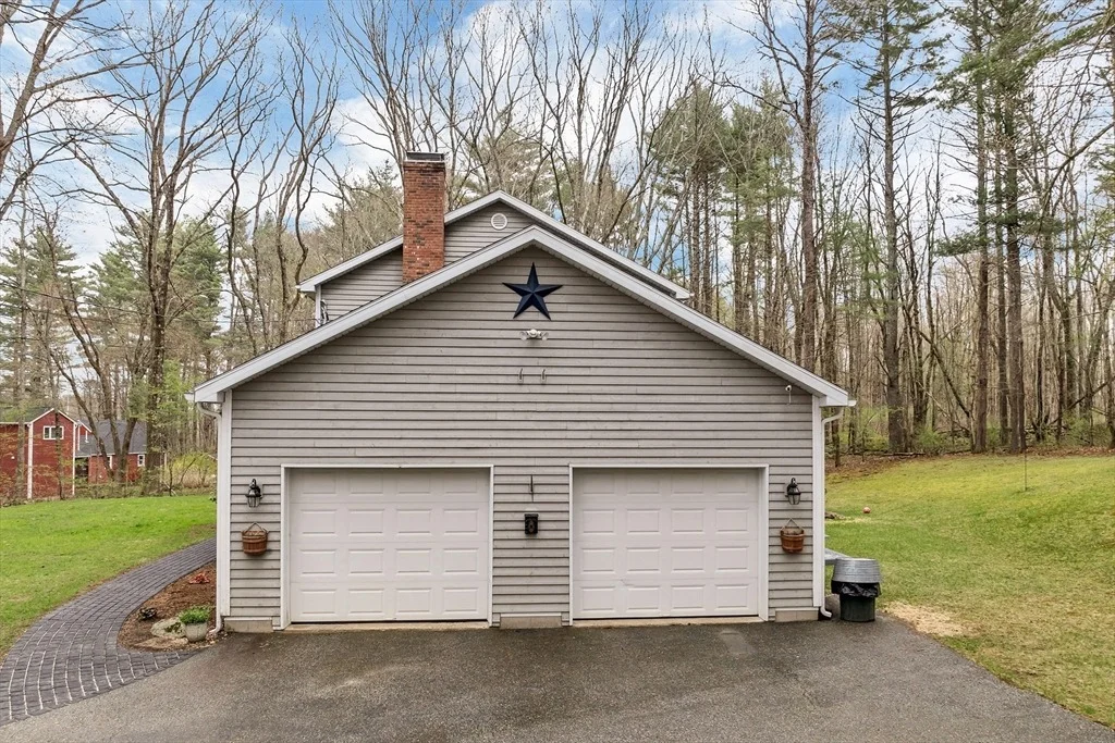 Photo of 9 Juniper Ridge Road