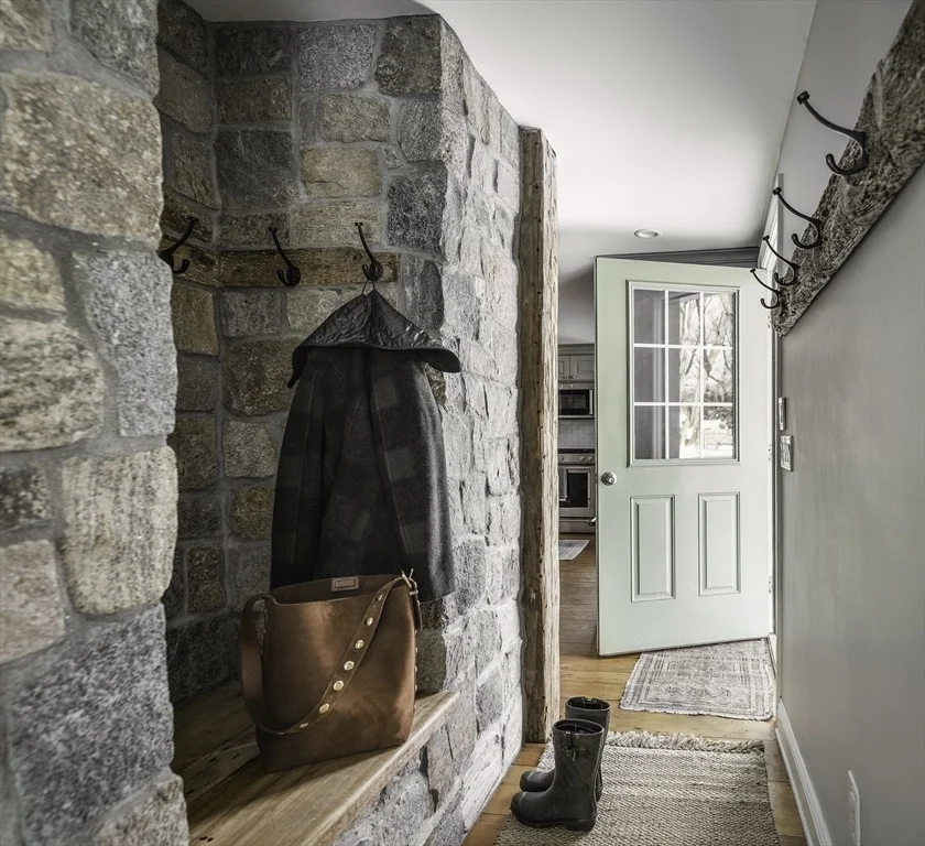Photo of 176 Hale St