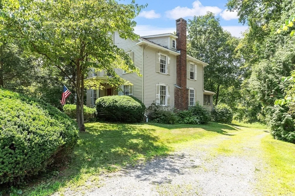 Photo of 83 Monument St