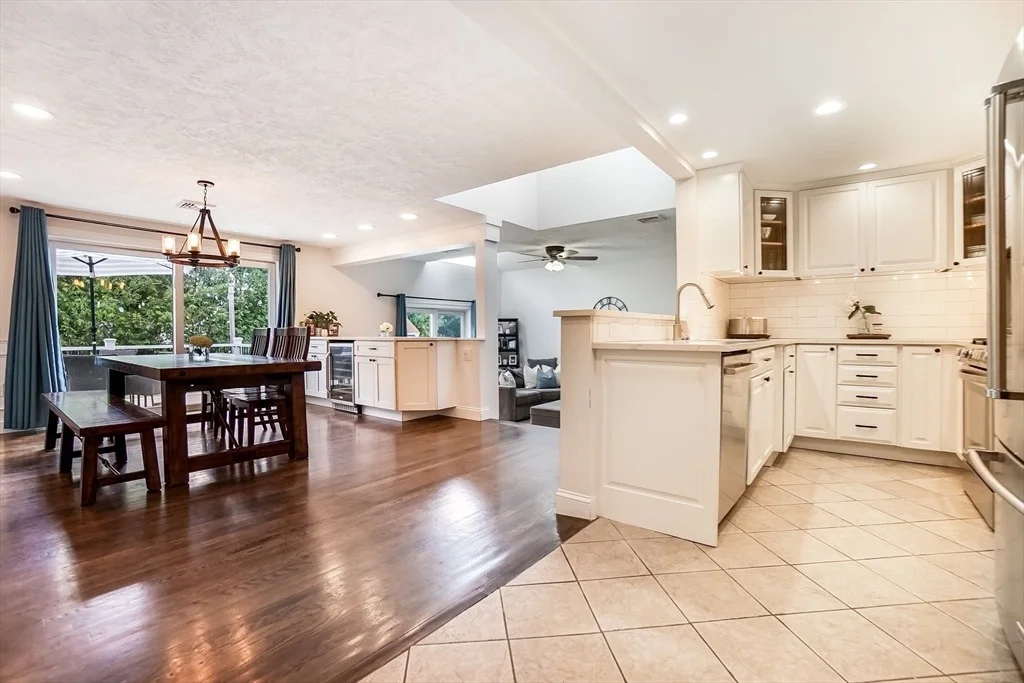 Photo of 19 Edgell Dr