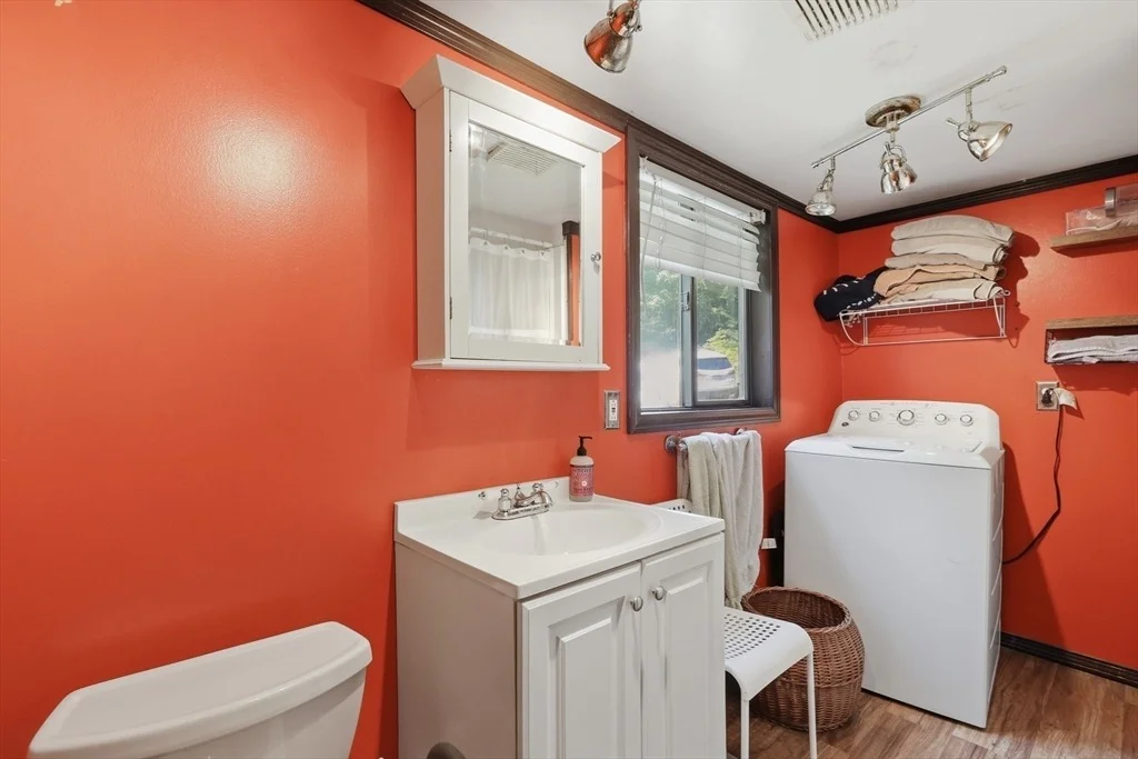 Photo of 101 Whitins Rd