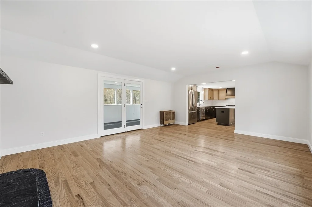 Photo of 44 Wildbrook Road
