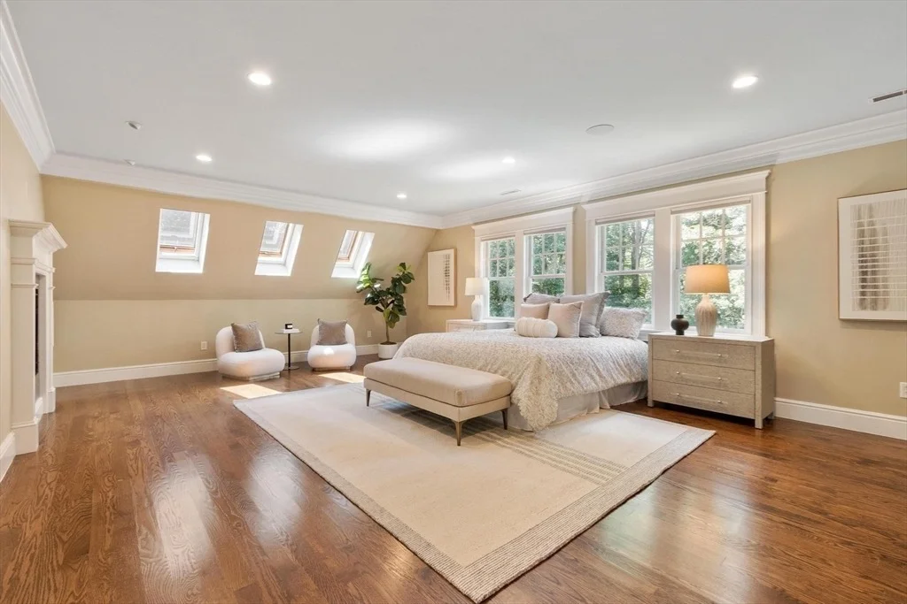 Photo of 64 Tanglewood Way