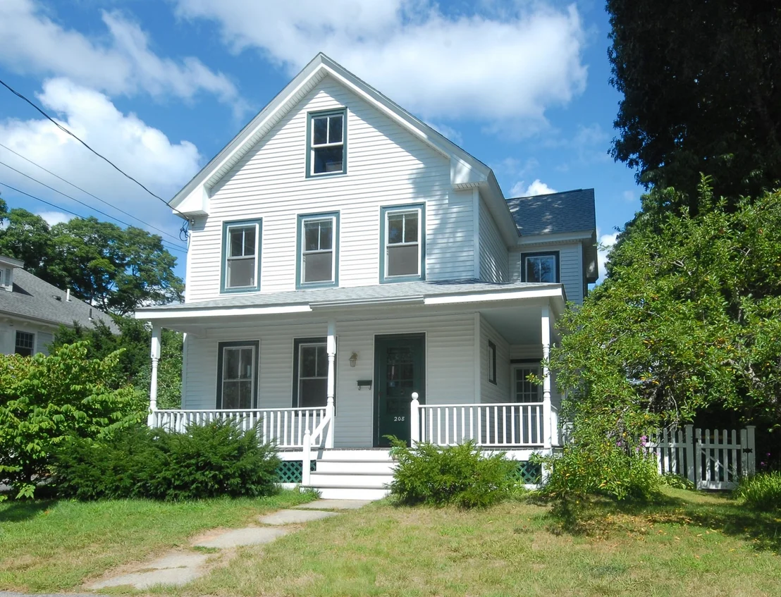 Photo of 208 Central St.