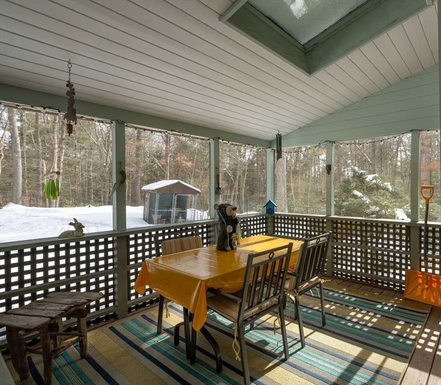 Photo of 469 Sylvester Rd