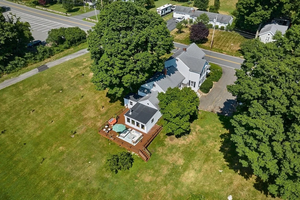 Photo of 666 Montgomery Rd