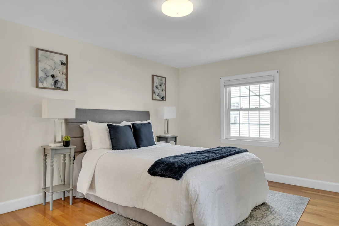 Photo of 33 Stowecroft Rd