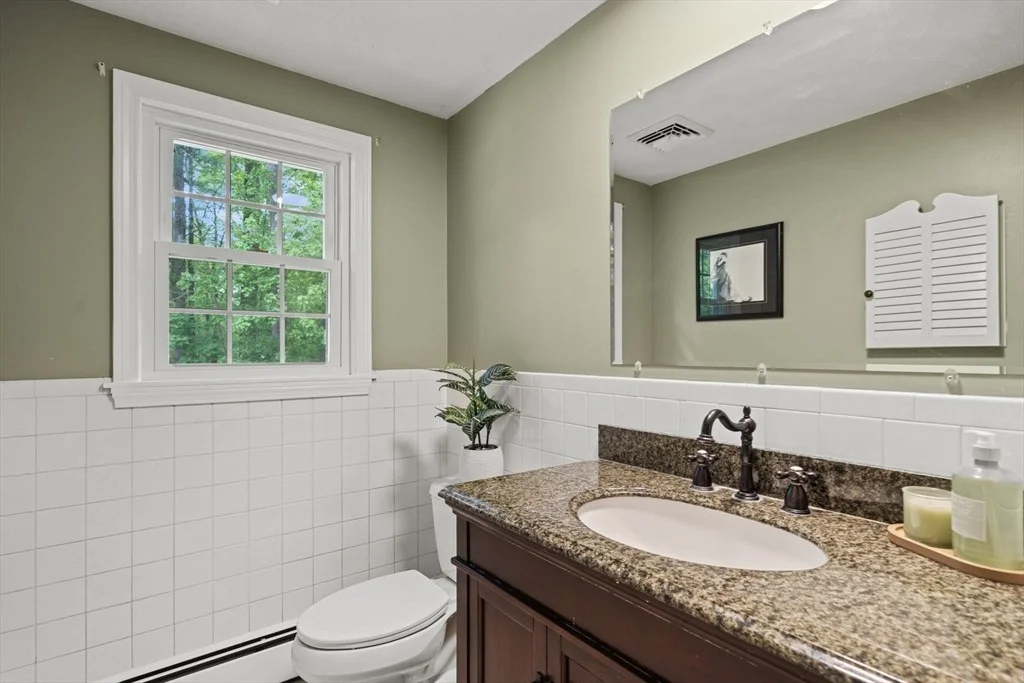 Photo of 5 Ivanhoe Dr.