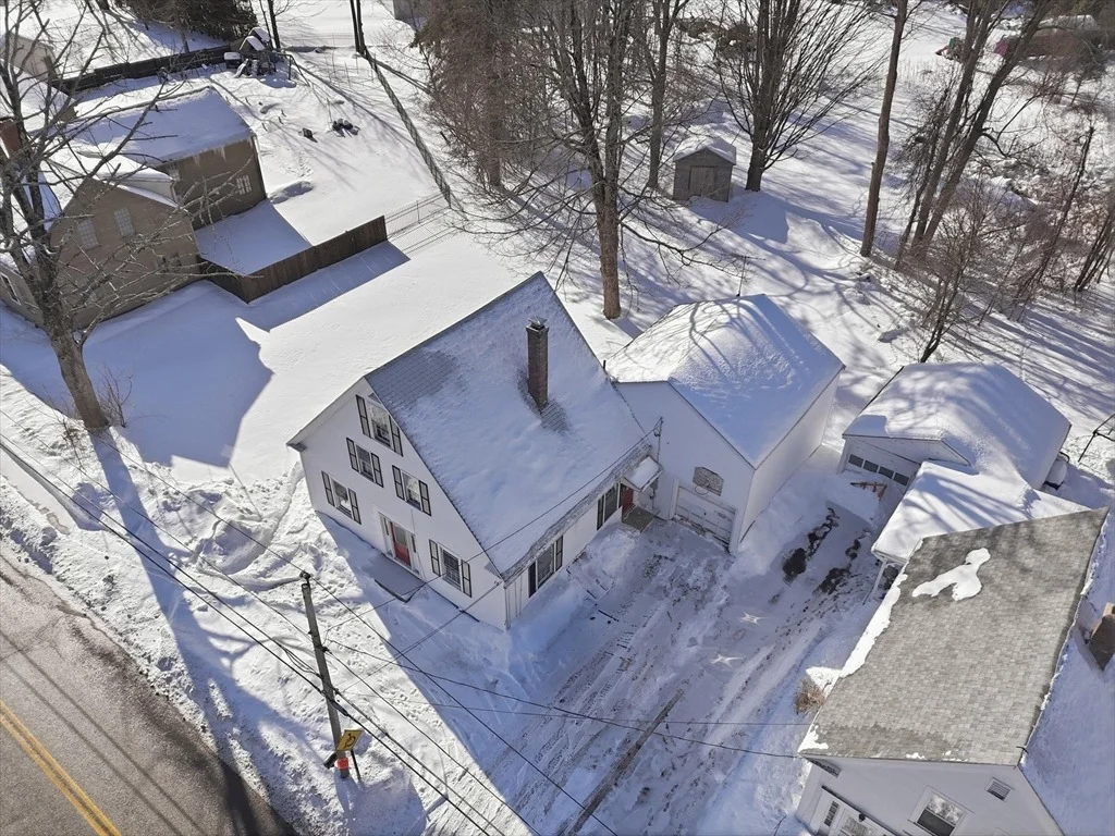 Photo of 15 Hubbardston Rd