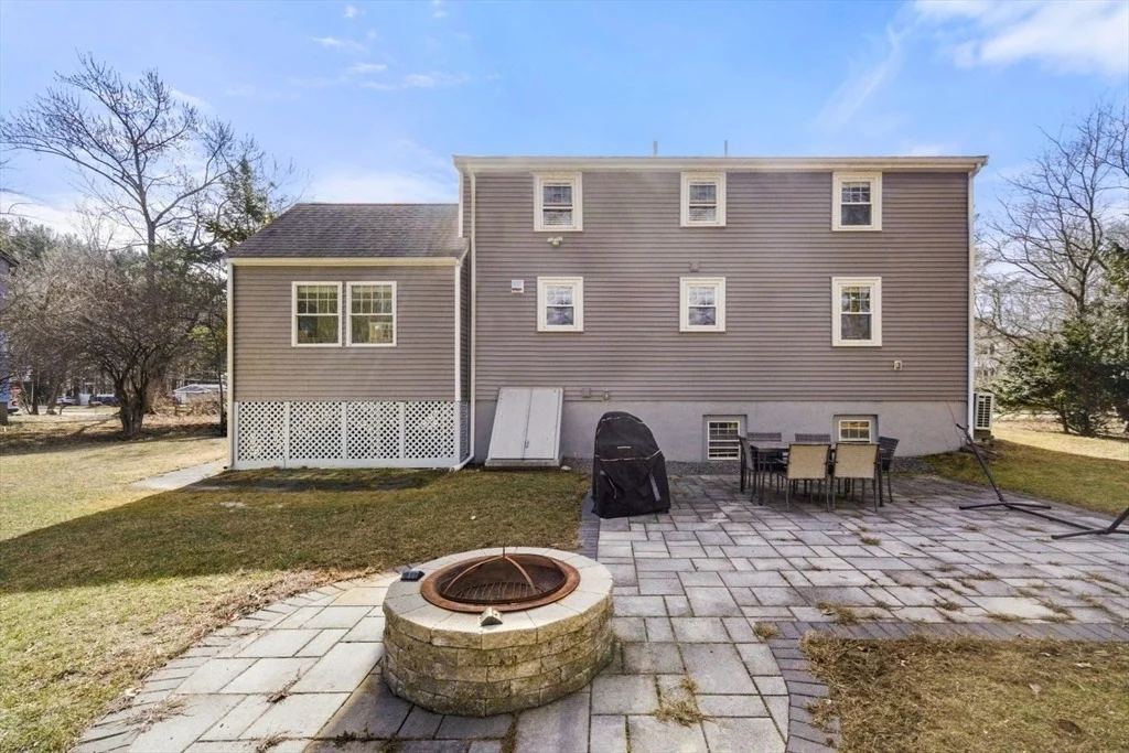 Photo of 24 Cedar St