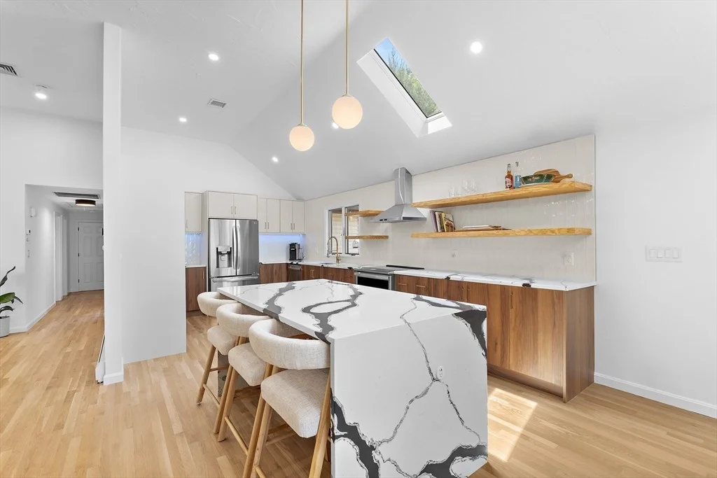 Photo of 25 Dexter Rd