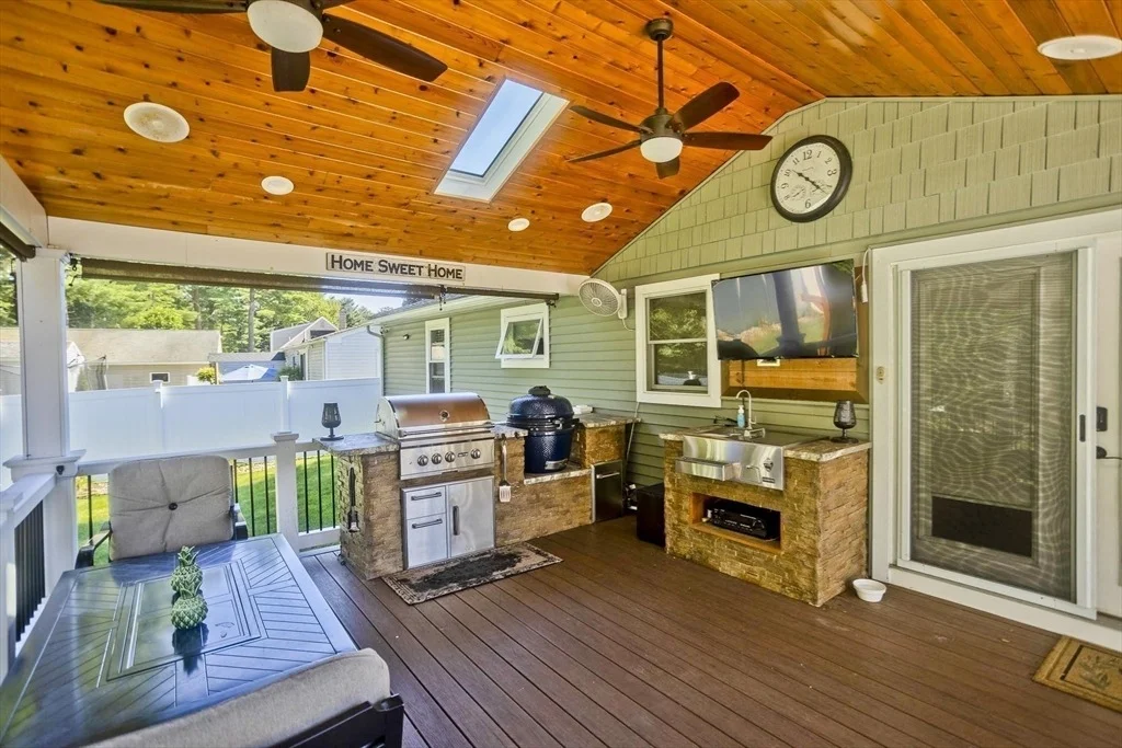 Photo of 217 Hanson Dr