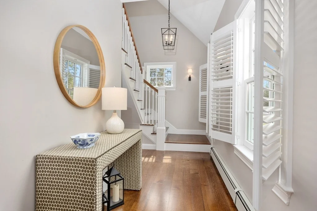 Photo of 7 Spring Ln