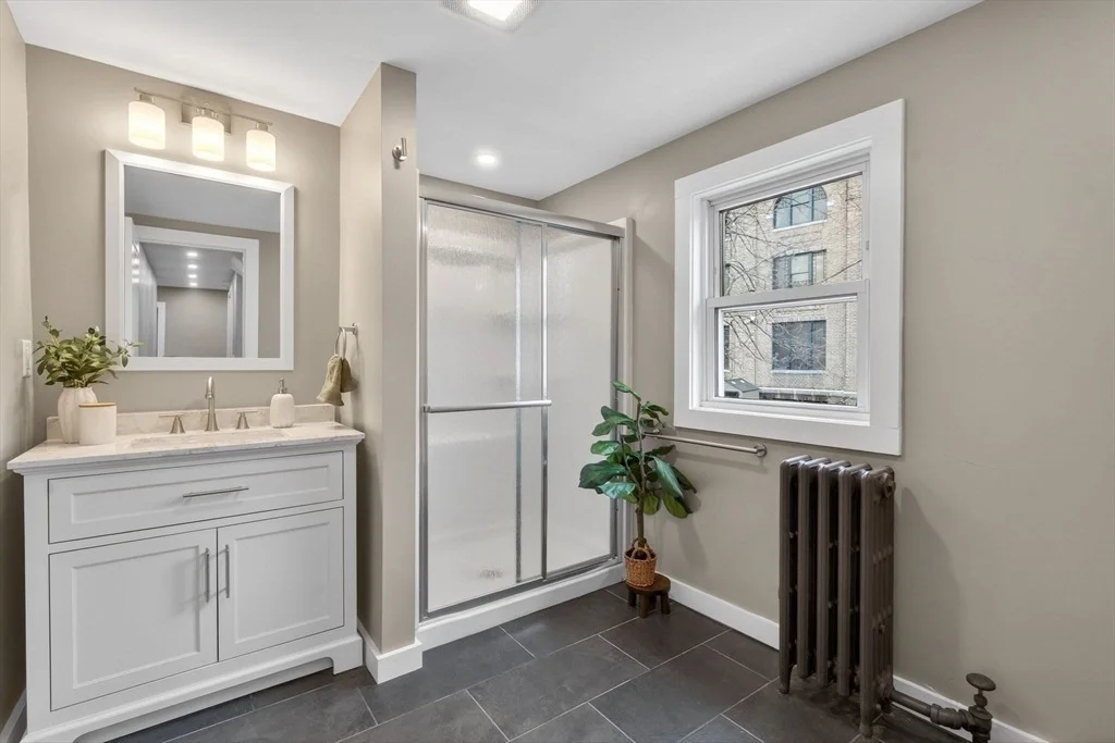 Photo of 25 Browning Rd