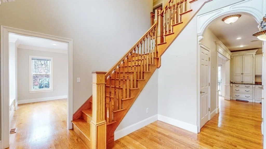Photo of 455 Waban Ave