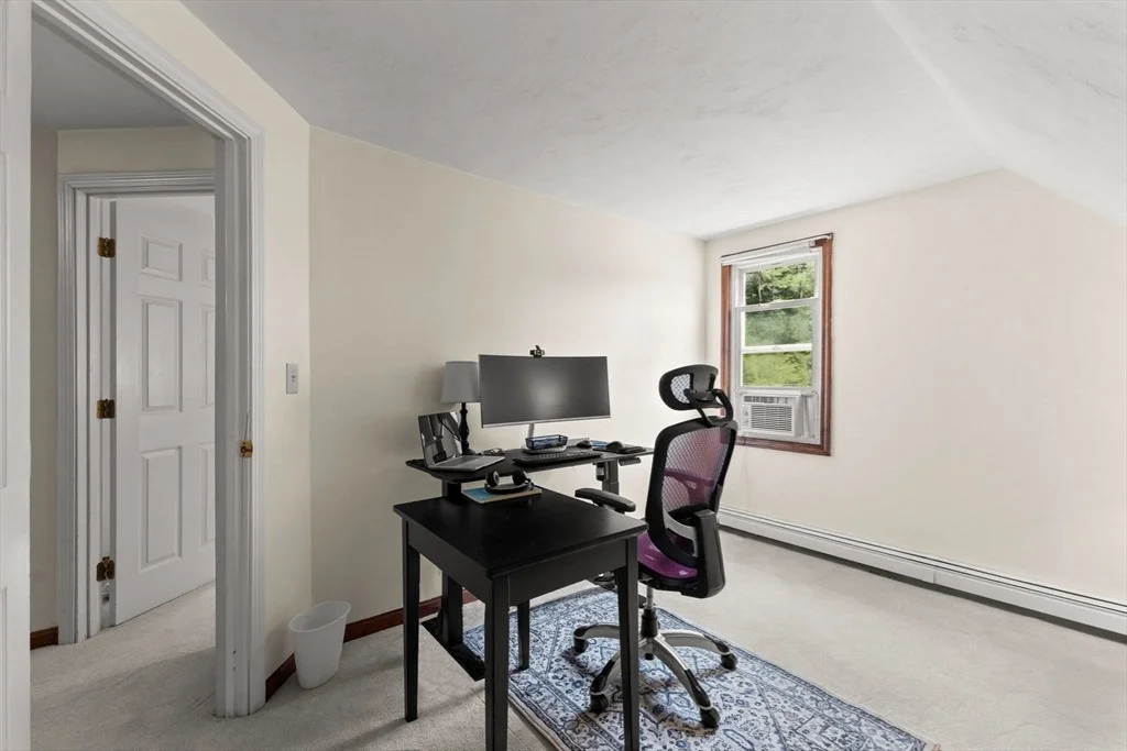 Photo of 71 Pondview Circle