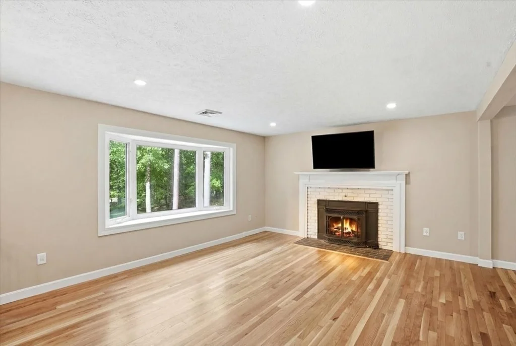 Photo of 236 Pine St.