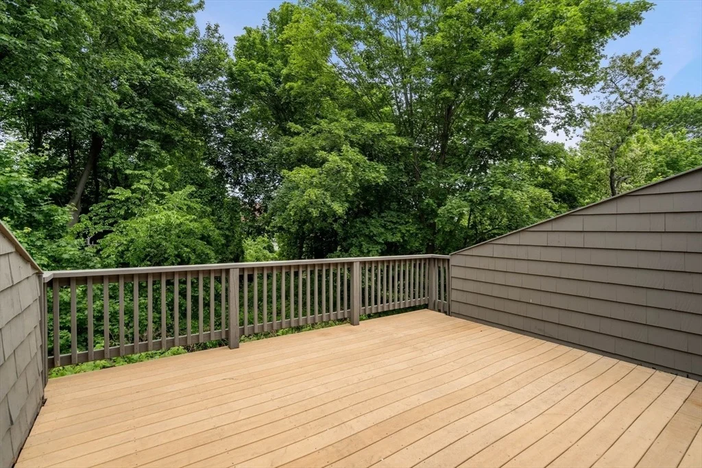 Photo of 18 Lincoln Park