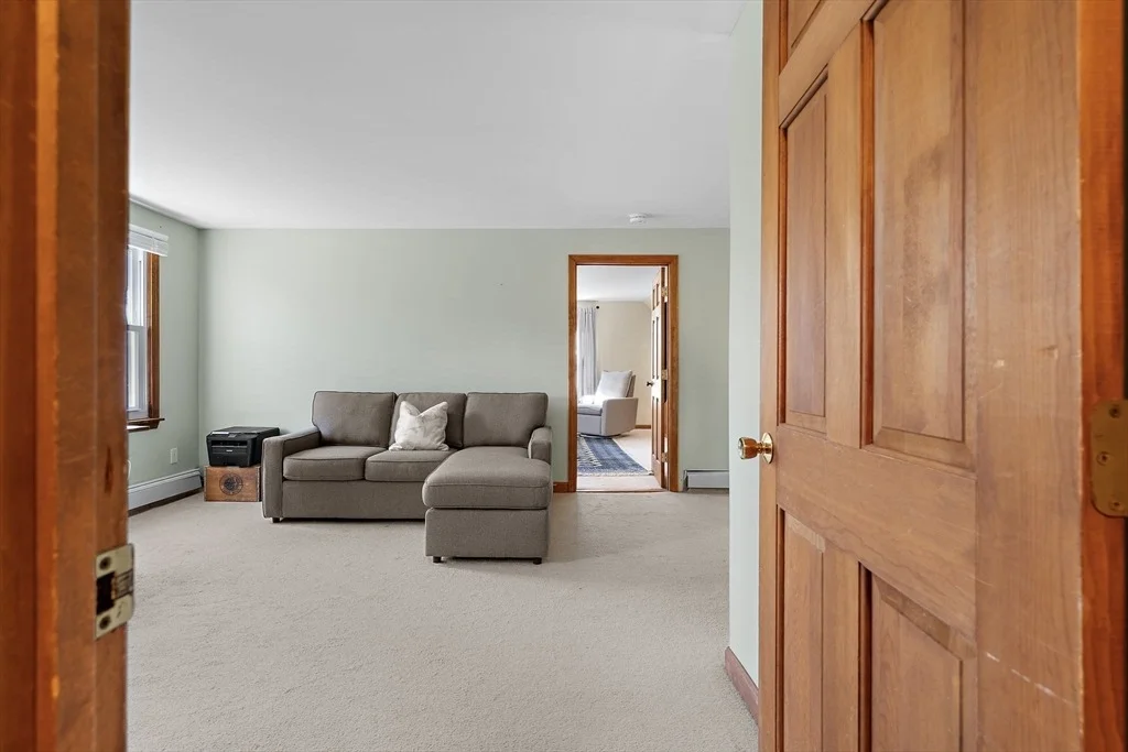 Photo of 212 Taylor Rd