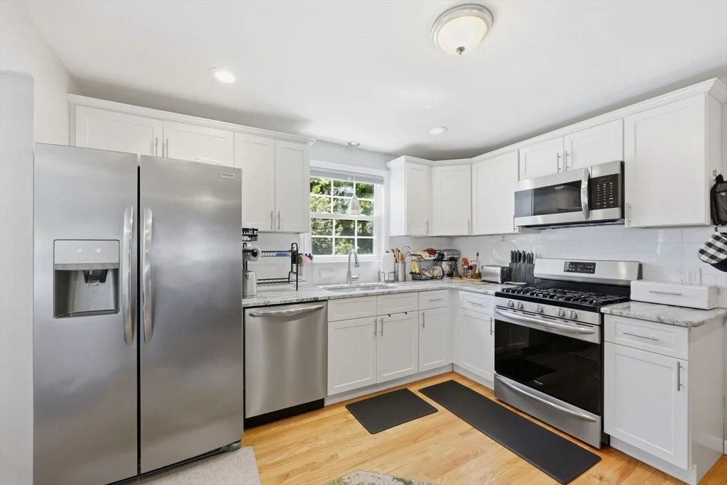 Photo of 983 Shoemaker Ln