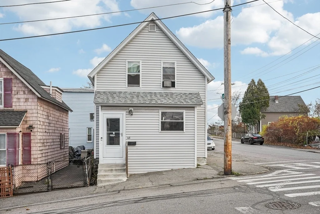 Photo of 46 Main St
