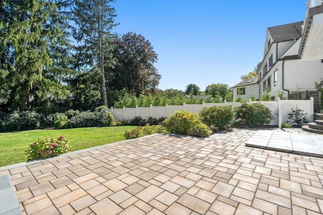 Photo of 67 Crestview Road