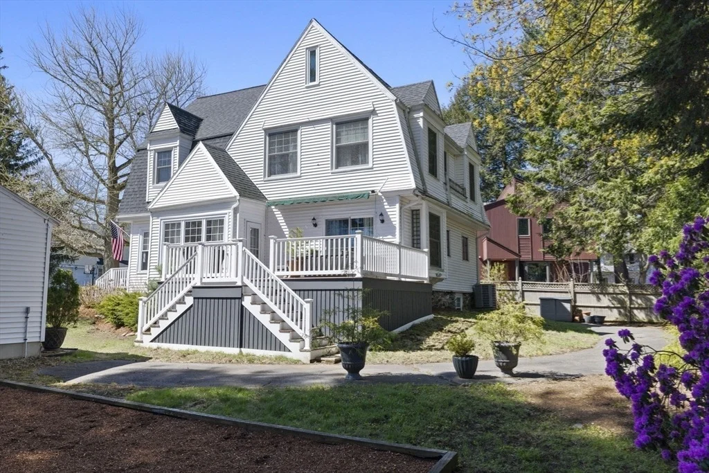 Photo of 31 Morrison Ave