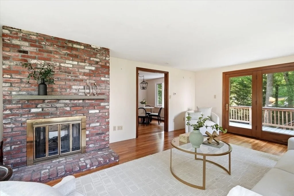 Photo of 46 Arborway Dr