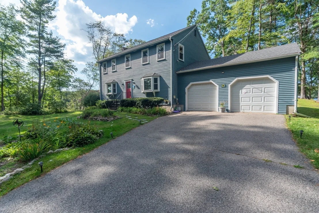 Photo of 130 Island Rd