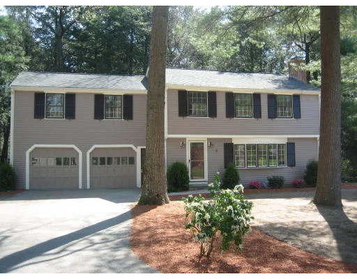 Photo of 9 Thoreau Rd