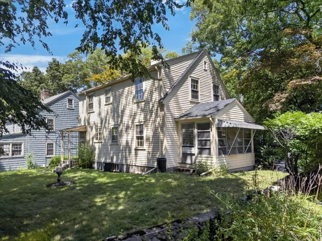 Photo of 25 Leland Rd