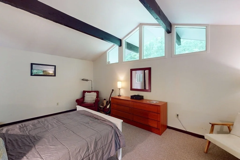 Photo of 8 Teawaddle Hill Rd