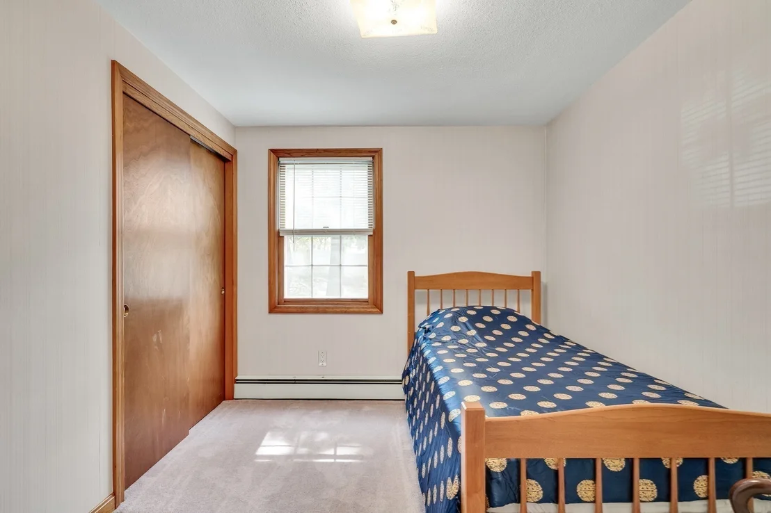 Photo of 6 Longhill Road