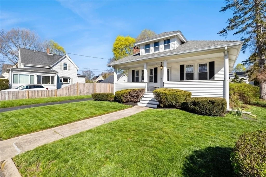 Photo of 153 Brookside Ave.