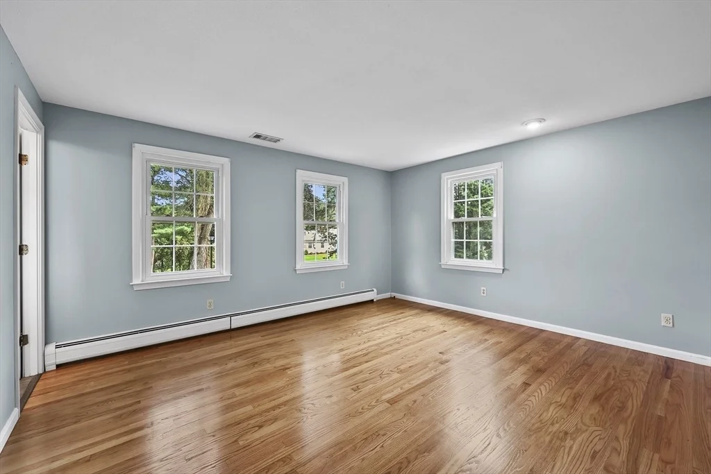 Photo of 52 Coventry Lane
